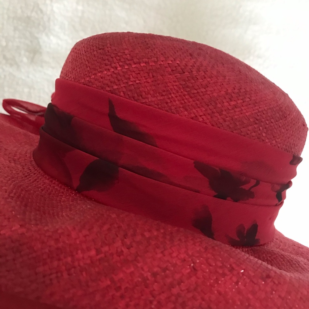 Da-Me Designer Red Hat - Picture 2 of 6